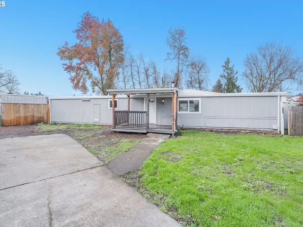 13632 Tilia Ct NE, Aurora, OR 97002