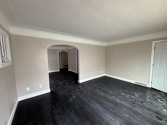 2nd image of 14161 Montrose St APT 1