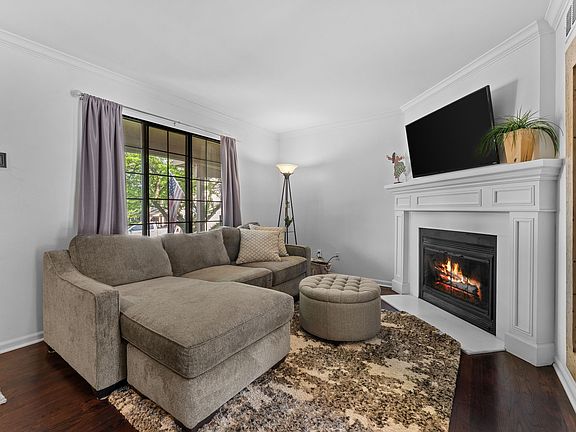 5th image of 299 Wind Way Dr