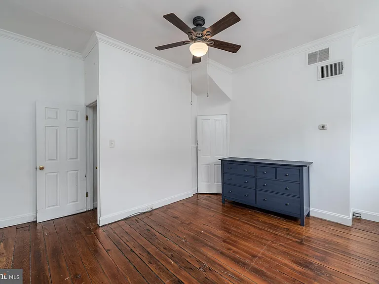 1153 Riverside Ave — Photo 27