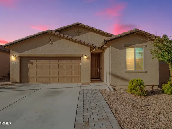 4418 W KIRKLAND Avenue, San Tan Valley, AZ 85144