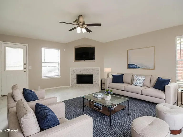 6027 Water Violet Ln — Photo 5