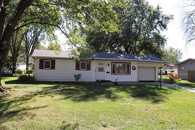 1st image of 1338 Theresa Ln