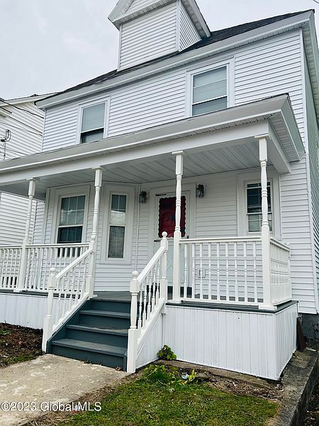 2nd image of 1026 Bridge Street