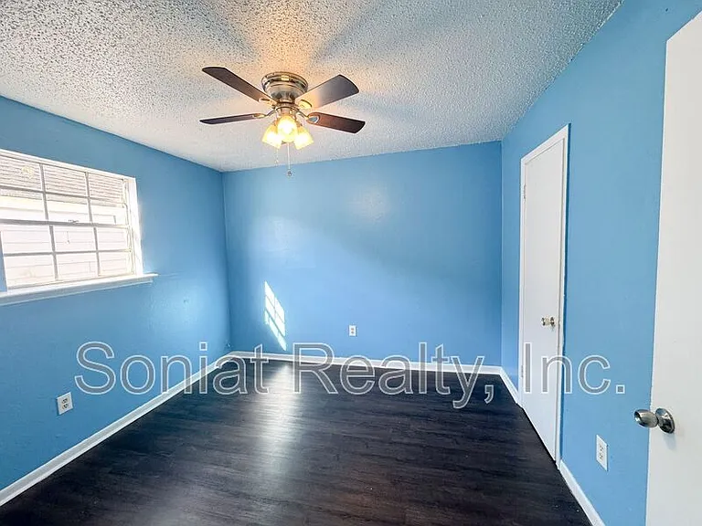 1342 Elysian Fields Ave #B — Photo 6