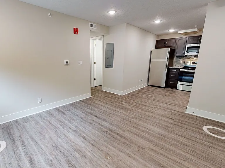 4001 Holdrege St — Photo 47