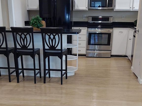 5th image of 13219 W BLUE BONNET Drive