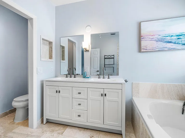 4180 Manor Forest Trl — Photo 26