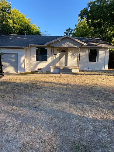 1415 Oxford Way Photo 1