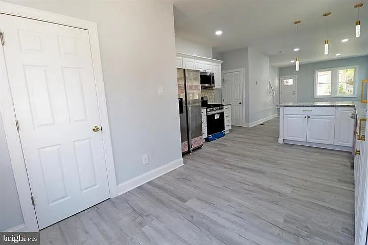 523 W 26th St — Photo 3
