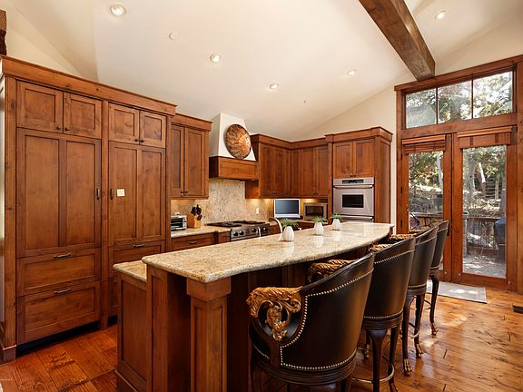 4th image of 105 E Lupine Dr #105