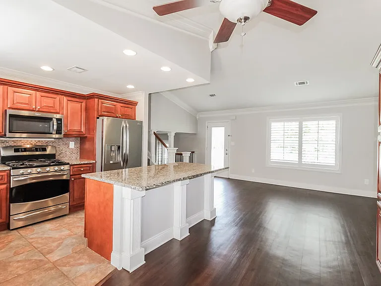 10165 Rillridge Ct — Photo 6