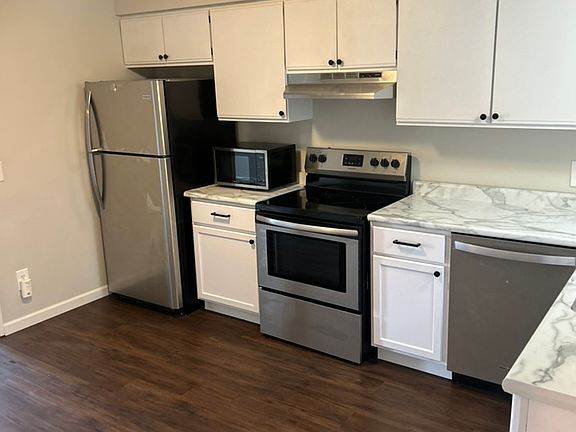 2nd image of 241 Church St #241