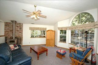 4th image of 18480 Sugar Pine Dr S