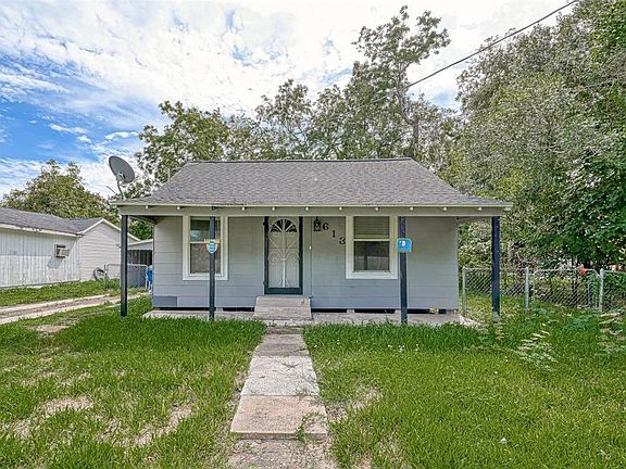 2nd image of 613 E Bernard Street