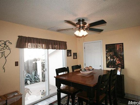 5th image of 5608 Holiday Dr