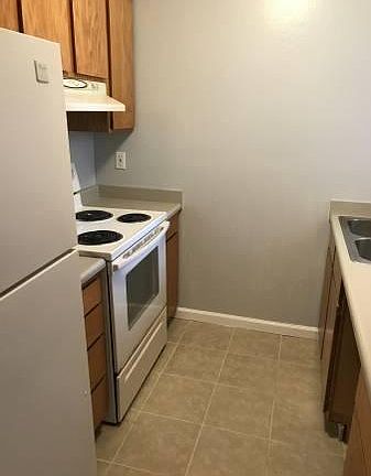 4th image of 1731 Ellis St APT 8