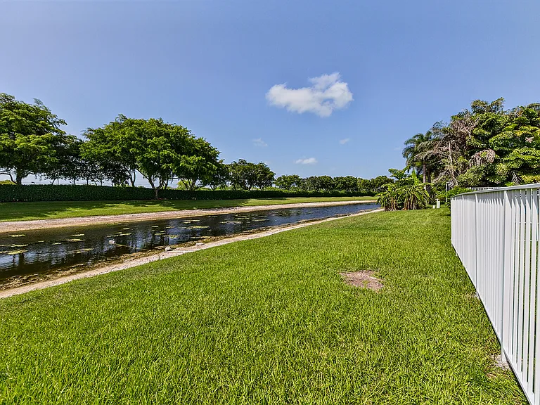 12325 Cascades Pointe Dr — Photo 60