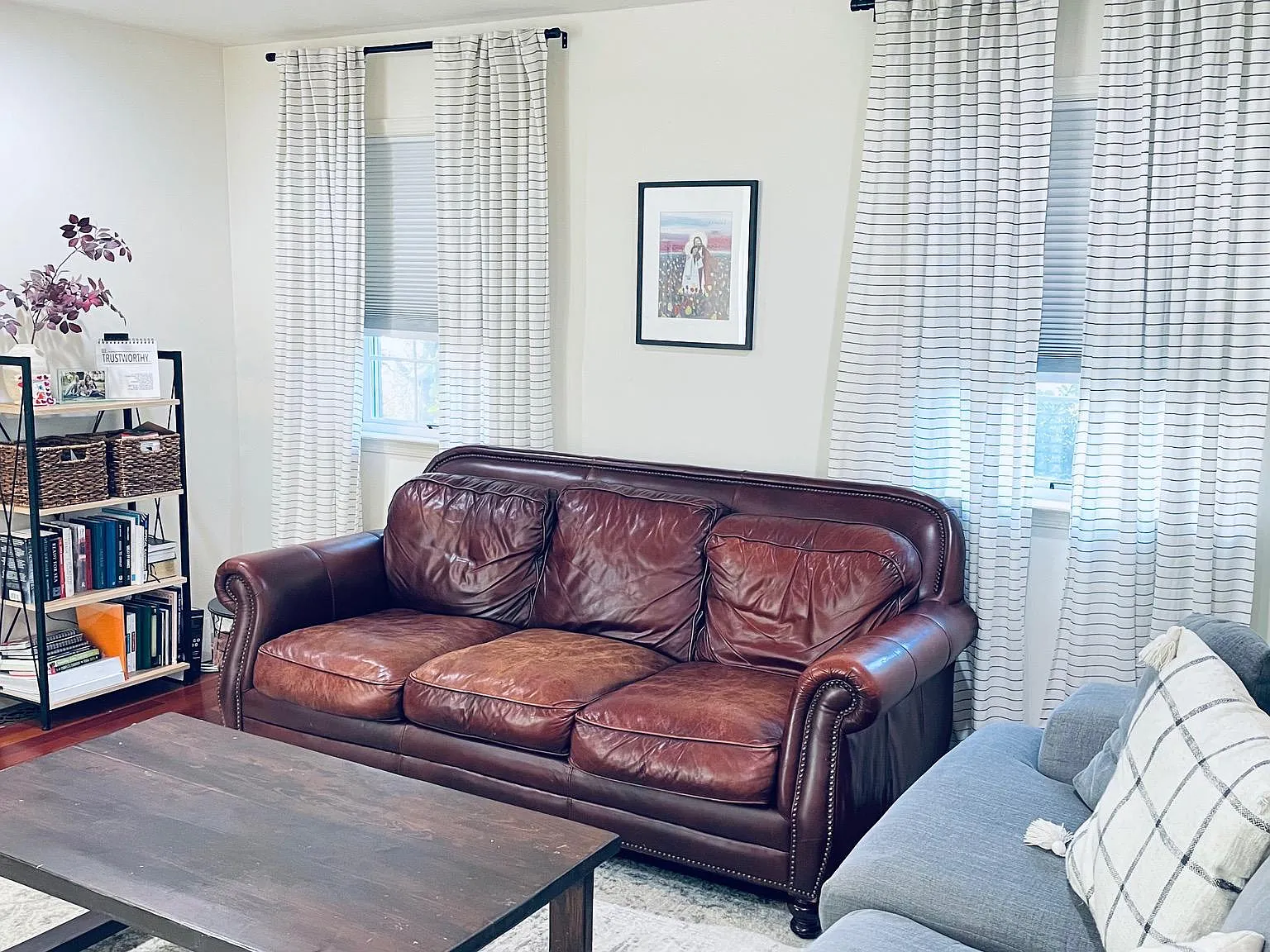 3 bed, 2.5 bath, 2008 sqft, $3,300 — Photo 3