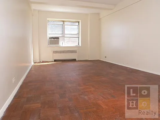 Sold by LoHo Realty | media 11