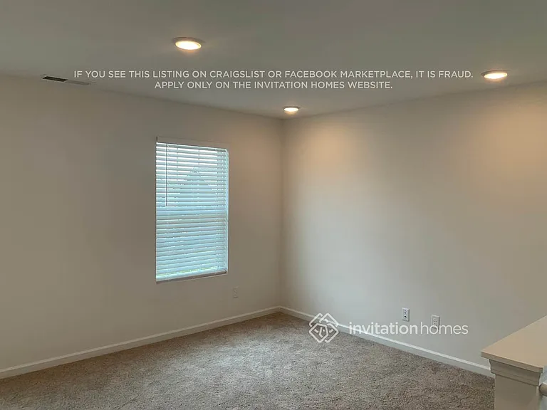 3808 Lantern Ln — Photo 11