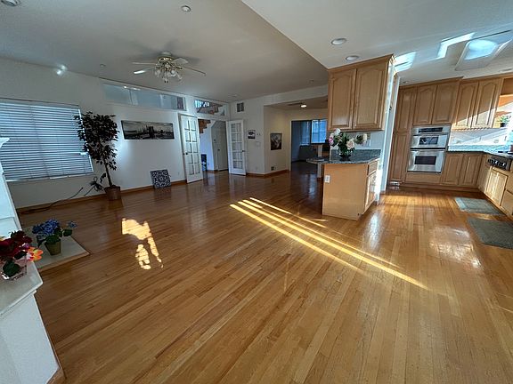 4th image of 43501 Gallegos Ave