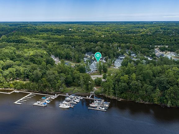 3rd image of 237 Sabal Pond Way