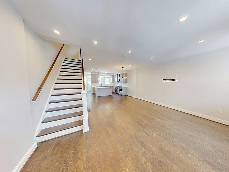 4023 New Hampshire Ave NW — Photo 3