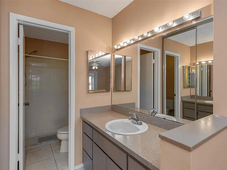 3121 Beecher Dr E #A — Photo 38