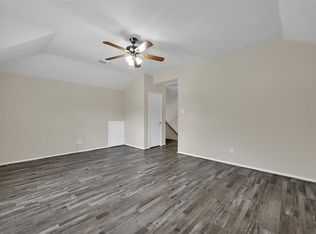 27 Bark Bend Pl, The Woodlands, TX 77385