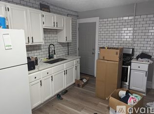 2111 Dowd Ave APT 4, Lakewood, OH
