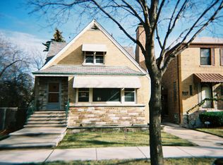8205 S Sawyer Ave, Chicago, IL
