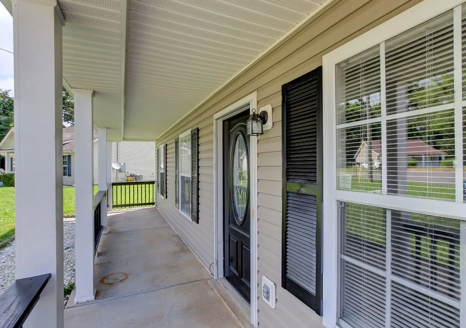 227 Faulkner For Rent — Photo 4