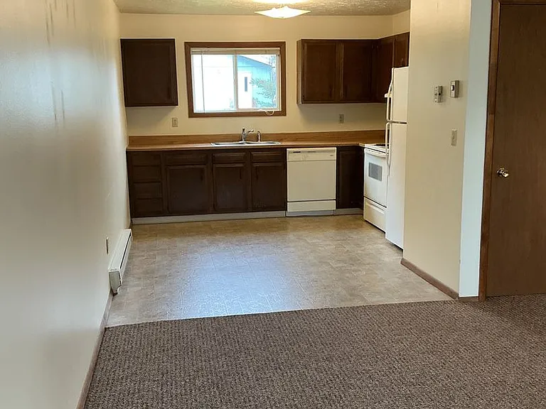 2708 W Mendenhall St — Photo 25