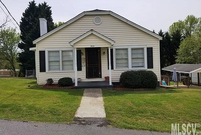 1st image of 803 S Grove Street Ext