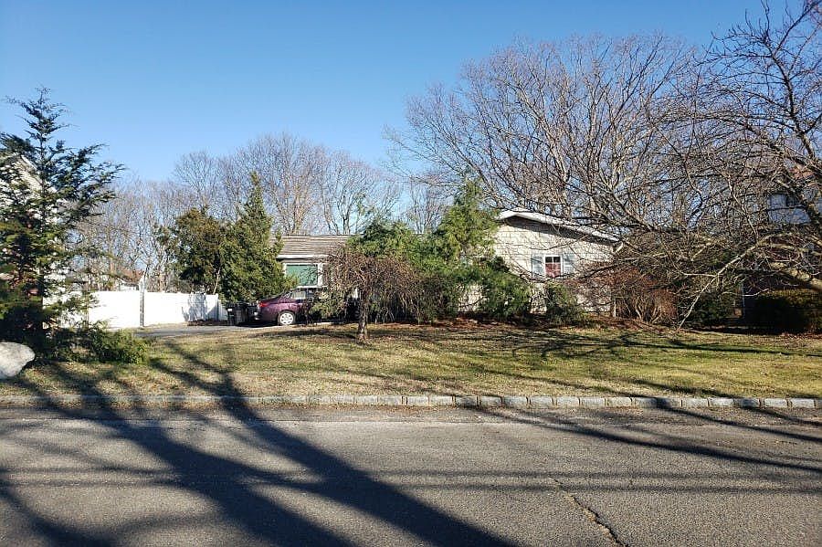 1151 Cassel Ave, Bay Shore, NY 11706 Zillow