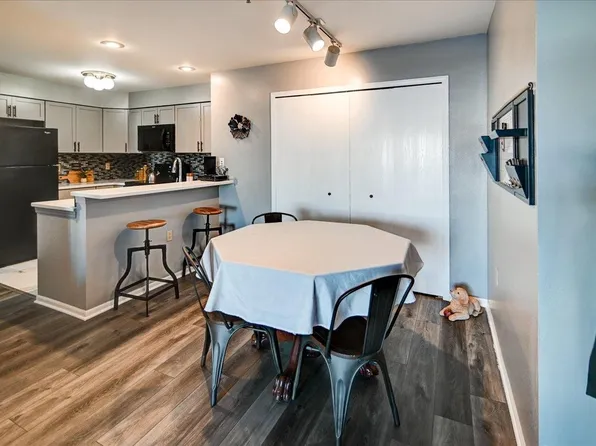 203 Kearney Way #104, Waunakee, WI 53597