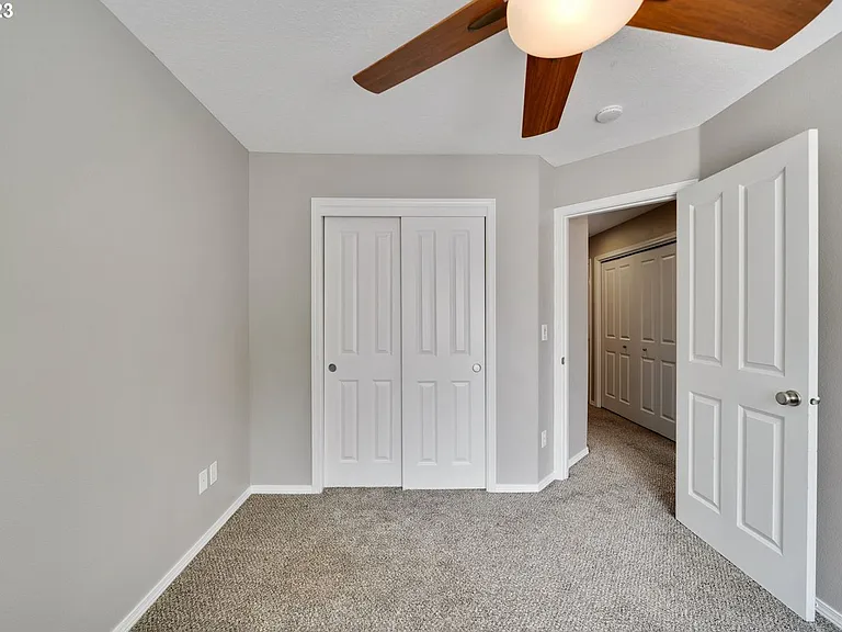 773 N Pine St — Photo 22