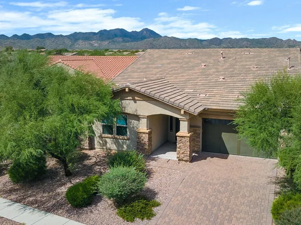 1076 W Desert Firetail Ln, Oro Valley, AZ 85755
