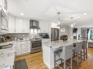 161 Chestnut St #C, Foxboro, MA 02035