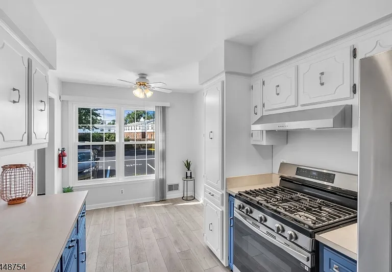 14 Giles Biondi Ct — Photo 4
