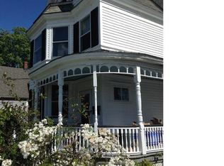 7 Clinton Pl, Suffern, NY 10901