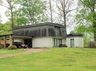 207 Langley Ave, Louisville, MS 39339