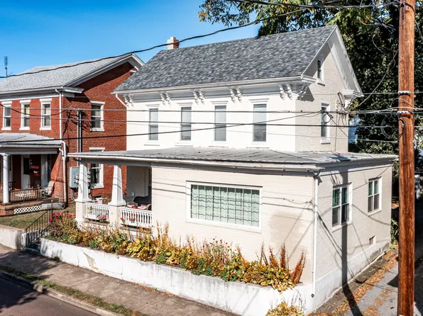 409 Center St, Bloomsburg, PA 17815