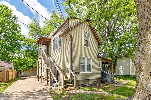 242 Crocker Blvd Photo 1
