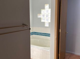 2401 Manzano Loop NE, Rio Rancho, NM 87144