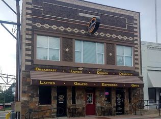 121 S Jefferson St #1, Magnolia, AR 71753