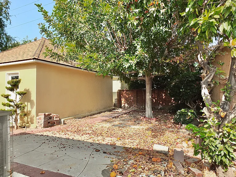 3863 Somerset Dr — Photo 13