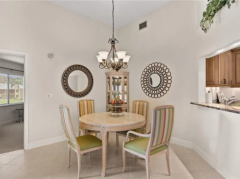 577 Beachwalk Cir #R-202 — Photo 14