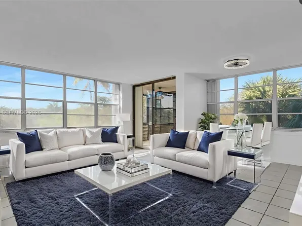 2781 Taft St APT 303, Hollywood, FL 33020